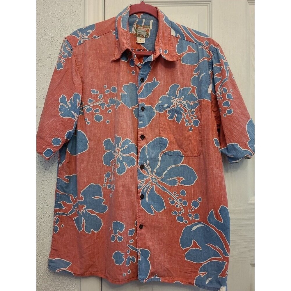 Reyn Spooner Size Large Pink on Blue Floral Commemorative Classics REVERSE SHIRT